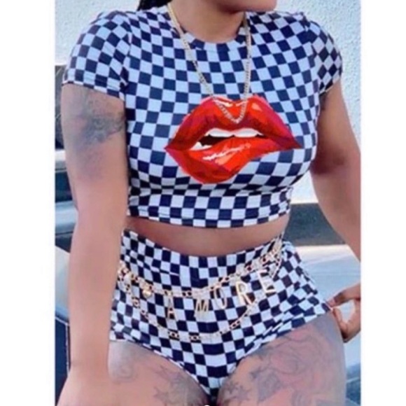 Pants - 2 Piece Short Set